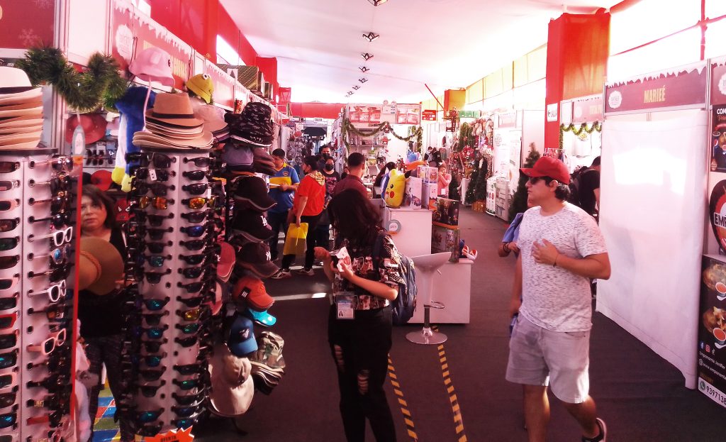 Feria Mágica expo navidad en mega plaza.